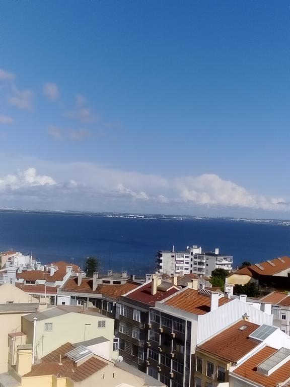 Gaivotas Do Tejo Apartment Lissabon